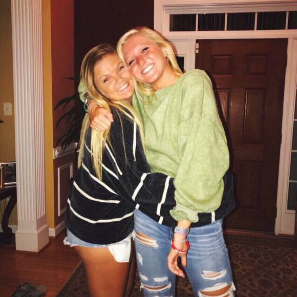 Meet your Posher, Maddie - Picture 1 of 1